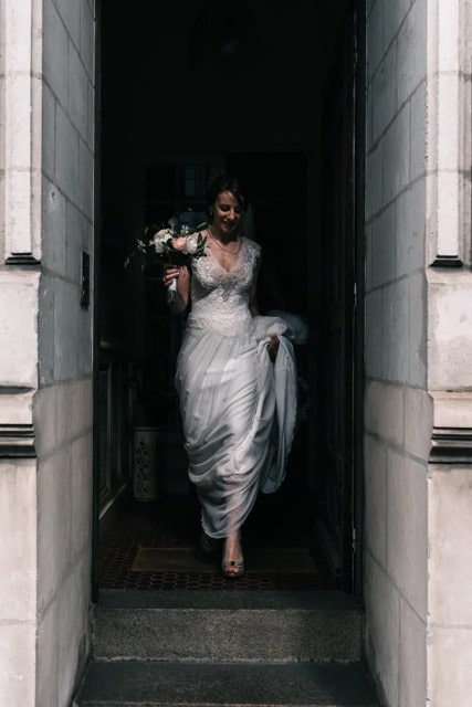 robe mariee bouquet photographe maine et loire