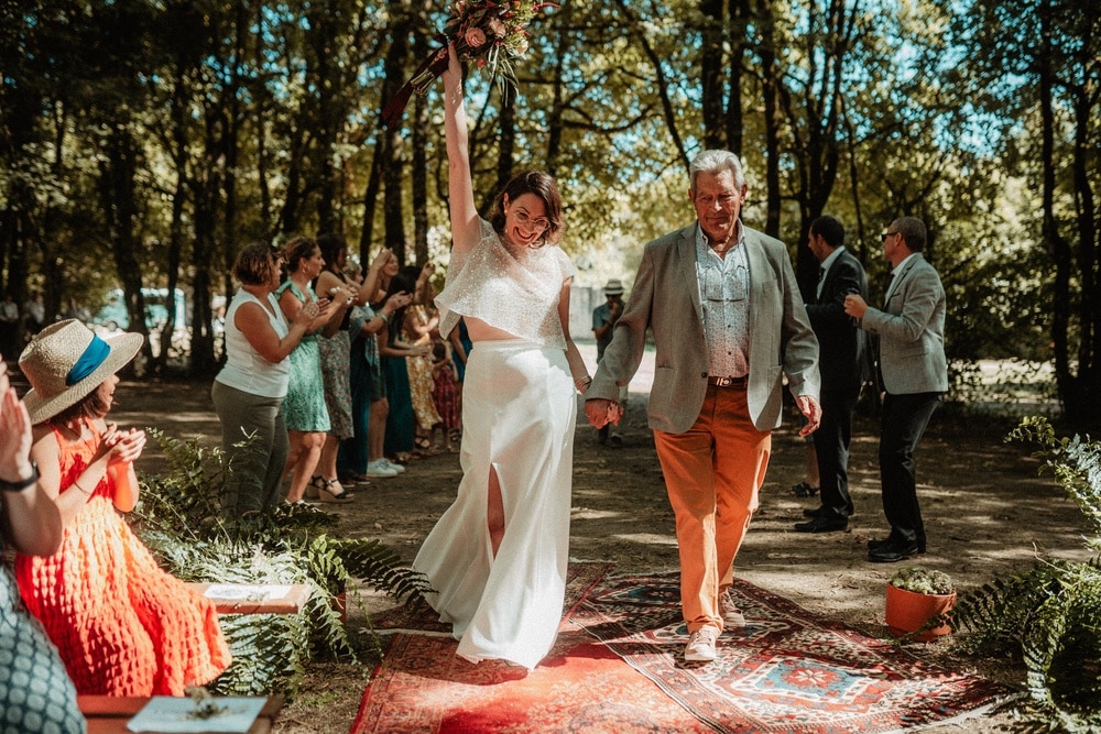 entrée cérémonie atypique mariée et père le mans