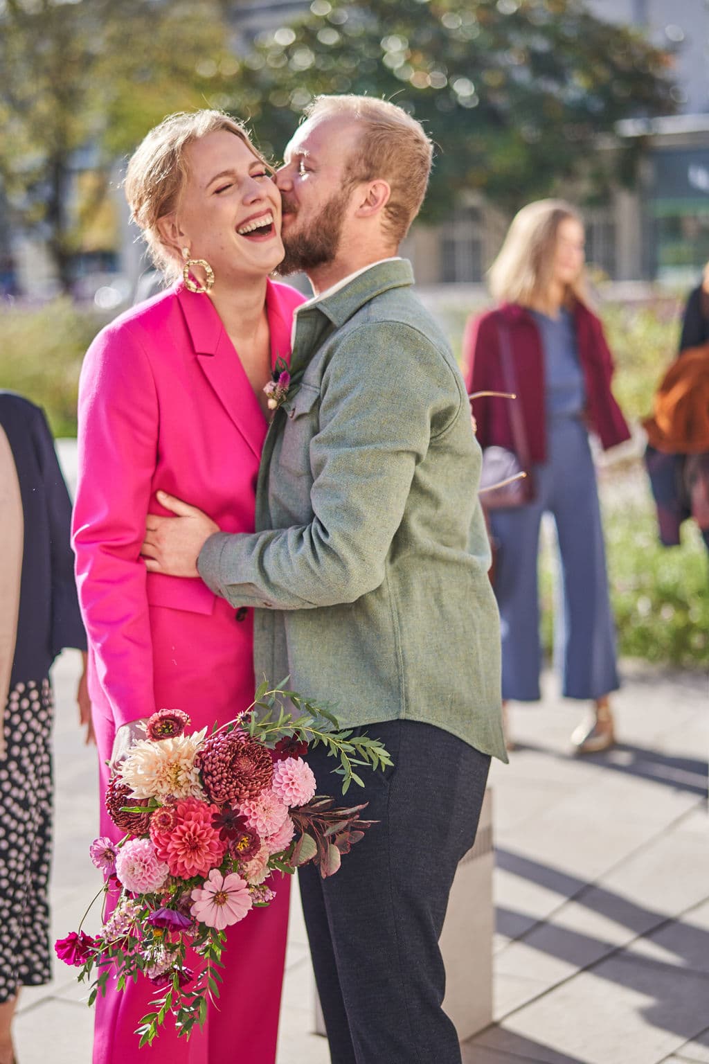 tailleur femme rose mariage civil angers