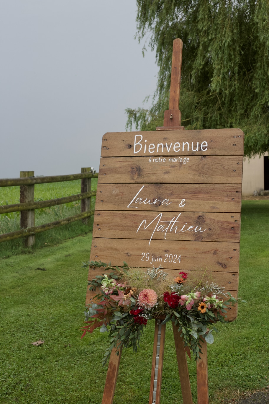 panneau de bienvenue bois champêtre fleuri sarthe