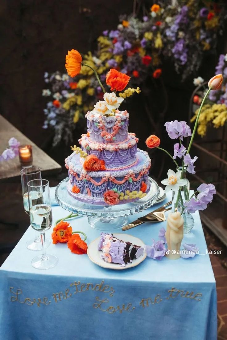 tendances 2025 gateau de mariage