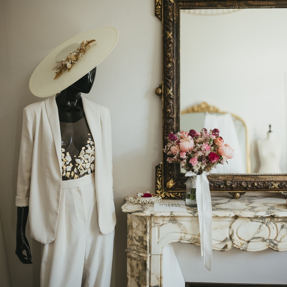 tenue de mariée pantalon et top brodé le mans