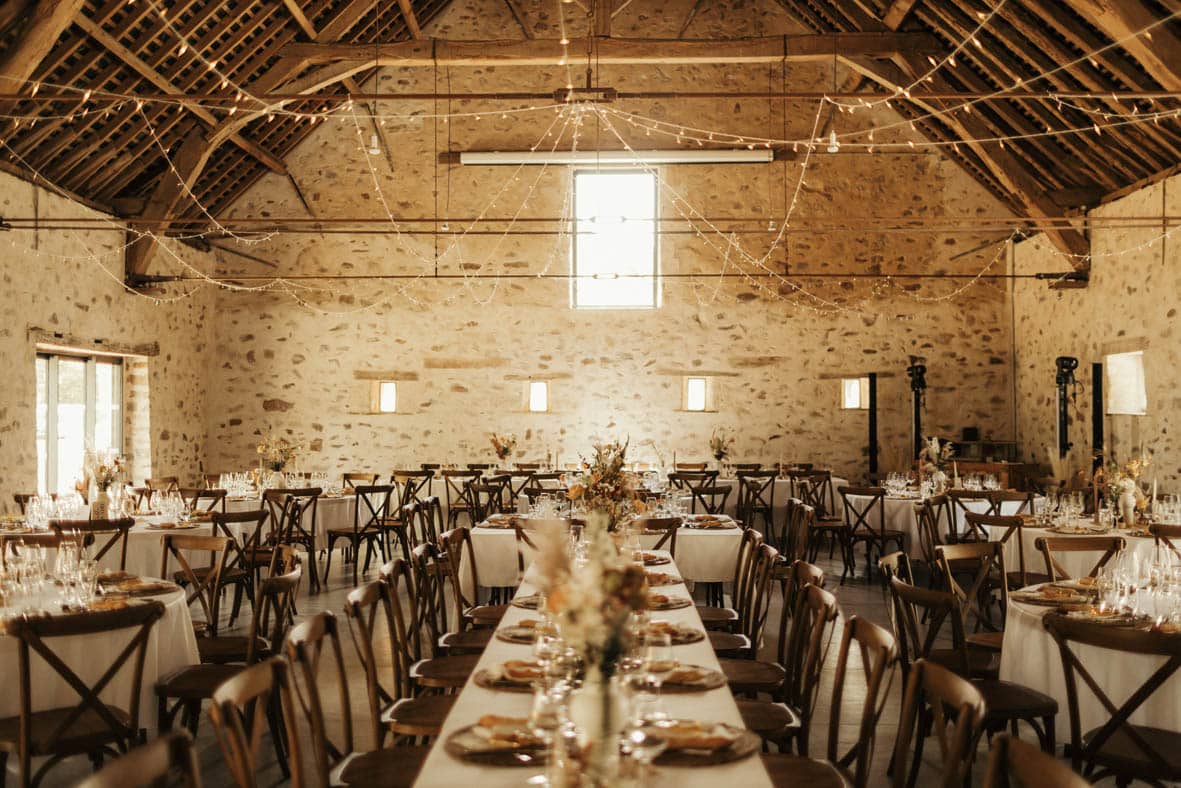 salle de mariage murs en pierre anjou