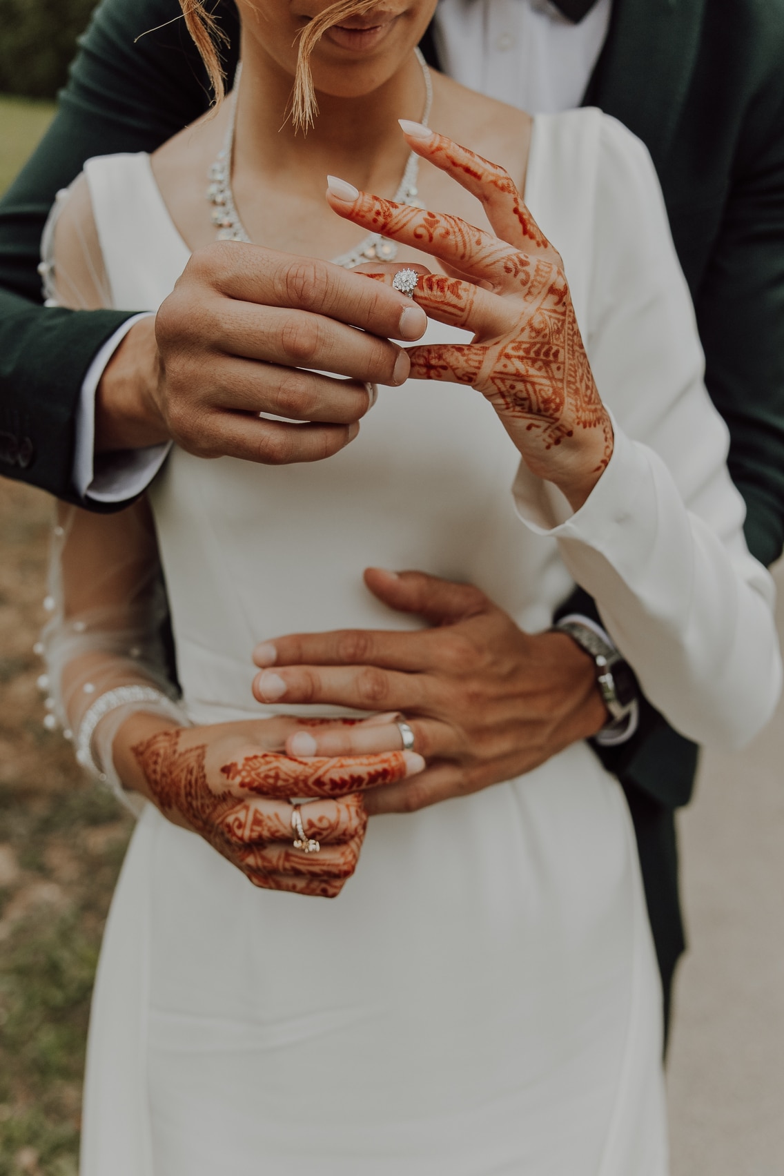 Près de Nantes, des mariages élégants et tendance, capturés avec un style moderne en Loire-Atlantique.