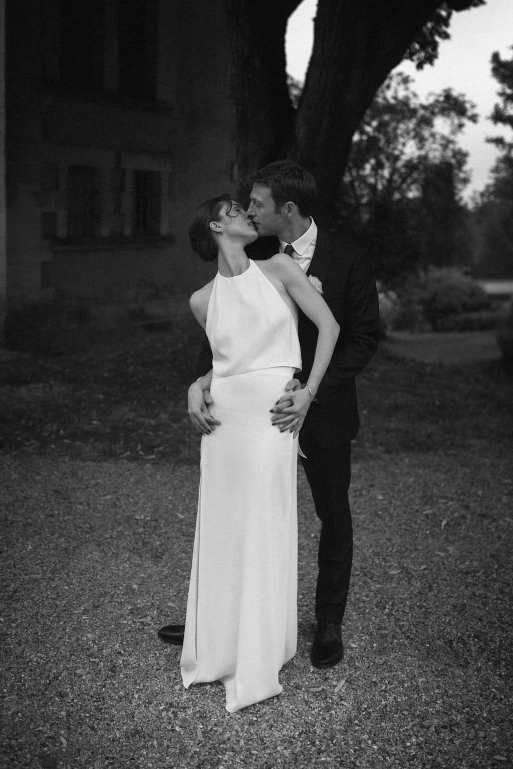 photo de mariage noir et blanc bordeaux