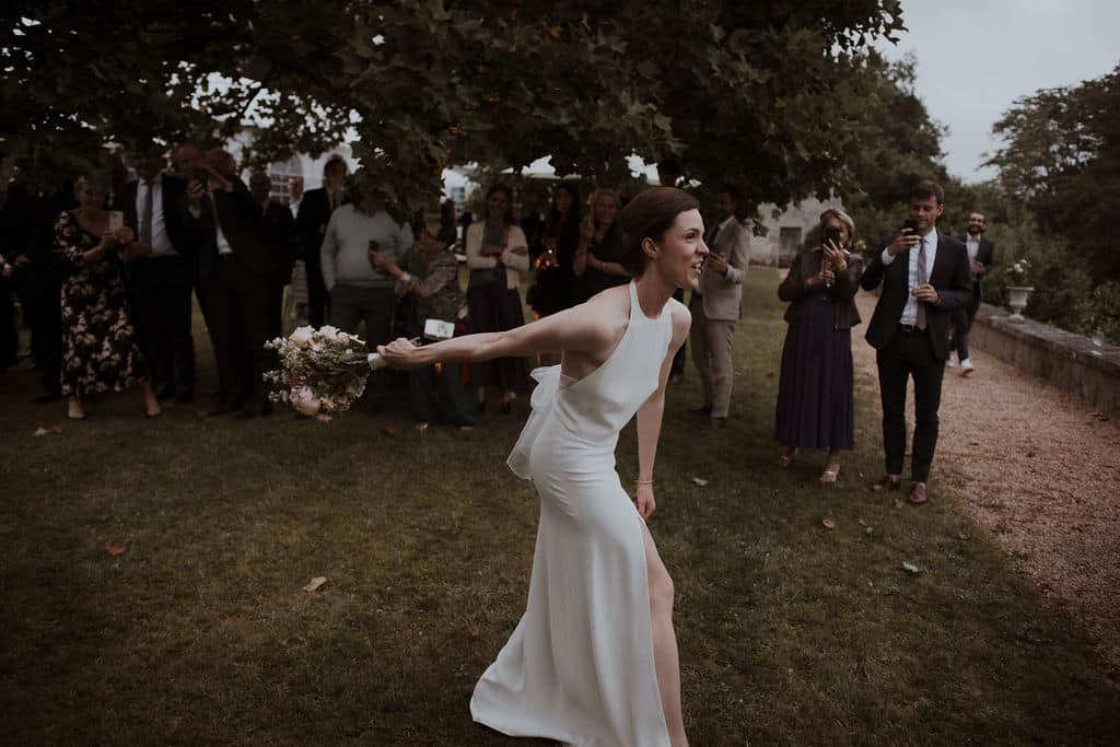 lancer de bouquet mariage