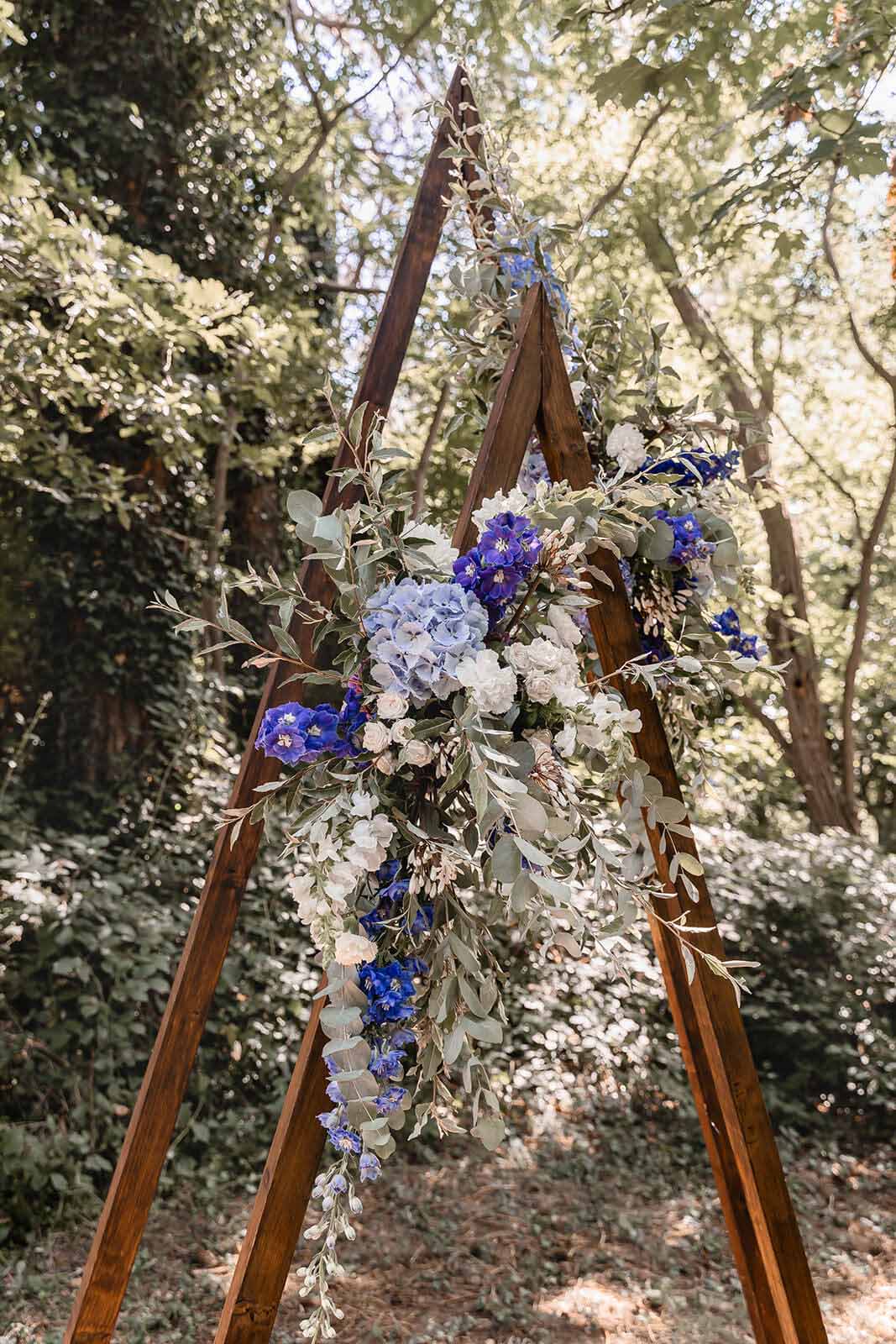 arche triangulaire bois ceremonie angers