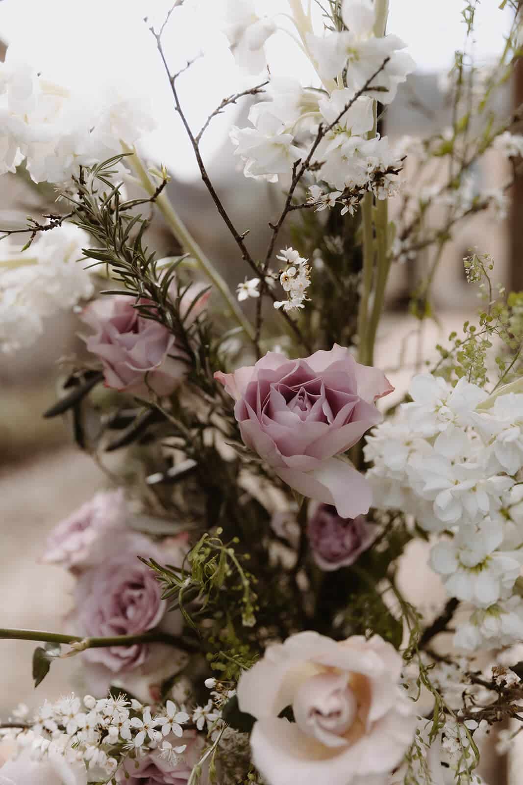 fleurs blanches parme rose mariage anjou