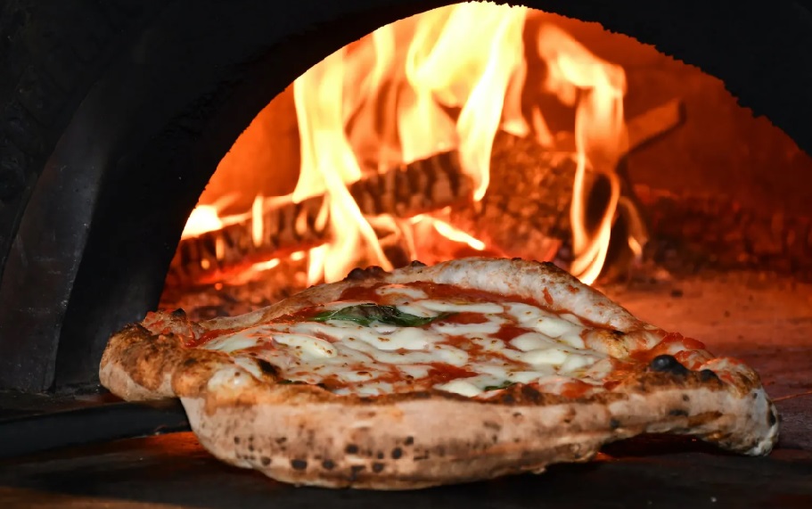 pizza feu de bois foodtruck angers