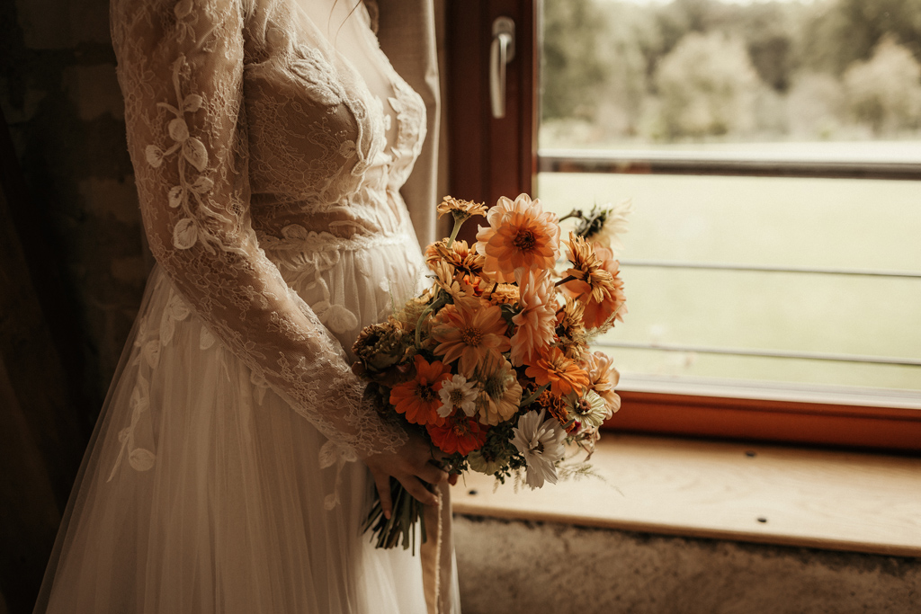 bouquet mariee colore orange pays de la loire