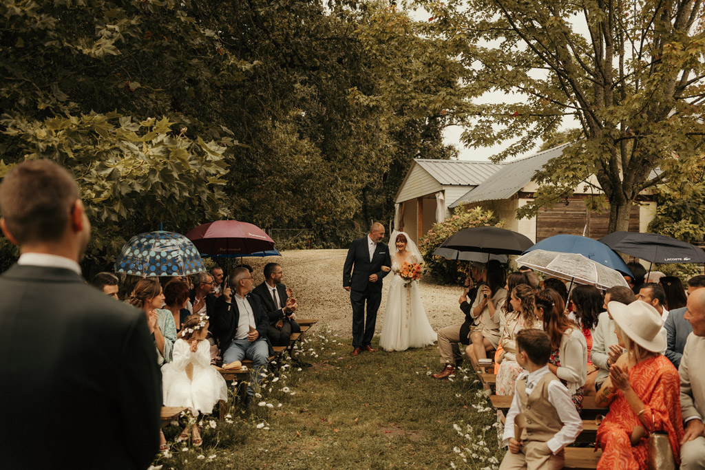 parapluie mariage pluvieux automne anjou