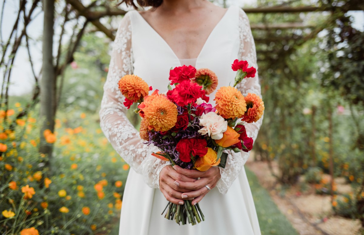 bouquet de mariée rouge et orange