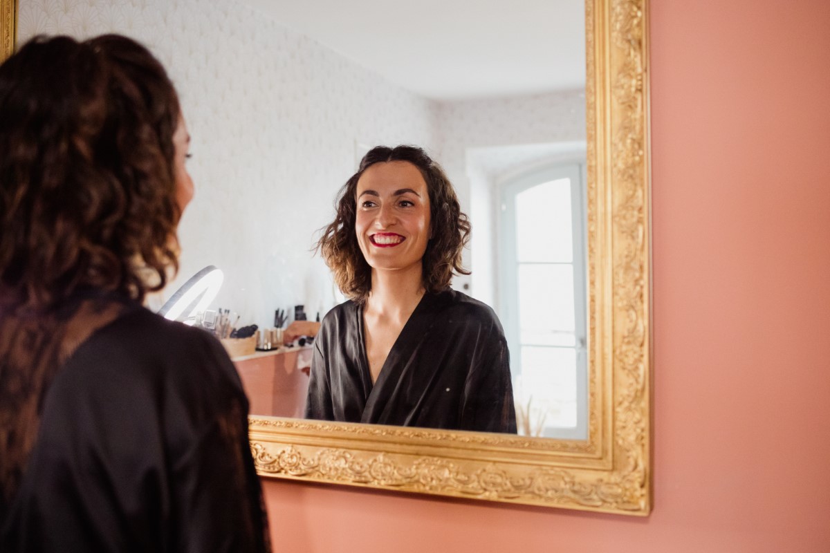 Coiffure maquillage mariée bordeaux